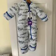 Spyder Baby Snowsuit NWT Skiing MSRP $85. 24 Months Unisex White