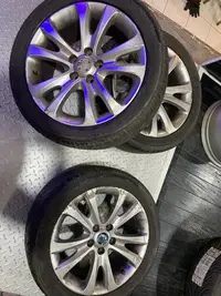 在飛比找Yahoo!奇摩拍賣優惠-保證正品 17吋 SKODA SUPERB 原廠鋁圈 5X1