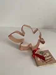 Leaf Large Copper Cookie Cutter 5 inch. NWT. Wilton