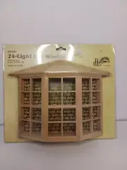 Dollhouse Houseworks #5008 Unfinished Wood 24 Light Bay Window Scale 1/12 NIB