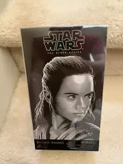 SDCC 2017 Star Wars Black Series 6" Last Jedi: Rey & Luke set Hasbro