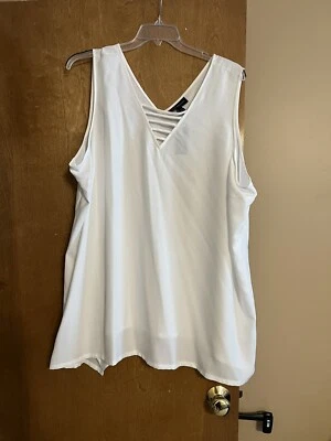 Lane Bryant Sleeveless Shirt size 26 NWT