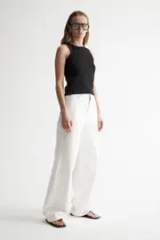 Zoe Tank Black Size 4 | Elka Collective
