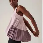 NWT M Smoked Mauve Pink / Purple Flowy Pleated Athleta Swing Forward Tank Top