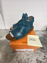 Miz Mooz Leather Side-Zip Sandals Dylan Marine Blue Leather EU 40w US 9W -9.5w