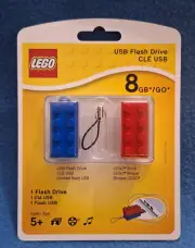NEW LEGO 8 GB USB Blue 2x4 Brick Style Flash Drive with 2X4 Red Brick PNY