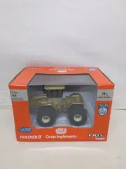 Ertl 1/64 Panther II Co-op Implements Tractor Chase Edition
