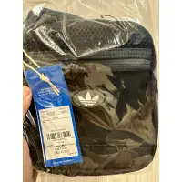 在飛比找蝦皮購物優惠-出國只賣到4/24 全新品 ADIDAS 女包 男包 斜背包