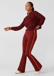 [Lorna Jane] Effortless Contrast Lotus Flared Full Length Leggings, Size - Large L Merlot