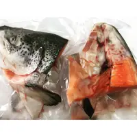 在飛比找蝦皮購物優惠-「饕客食品」鮭魚頭（剖半）-智利(可7-11店取)/電子發票