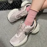 代購NIKE V2K RUN 麂皮 老爹鞋 運動鞋 粉紫 FN6703-001 羅蘭紫 女鞋