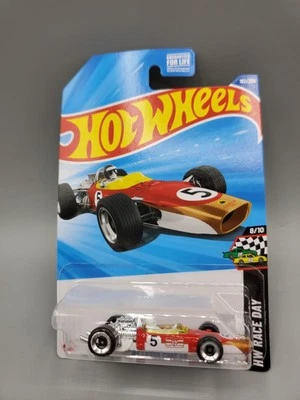 Hot Wheels HW Race Day Series Red 68 Lotus Type 49