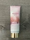 VICTORIA'S SECRET SNOWDRIFT FROZEN BERRIES & JASMINE BODY CREAM 8 FL OZ