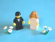 NEW LEGO WEDDING LT BROWN HAIR BRIDE AND BLACK HAIR GROOM WITH TUX MINIFIGURES