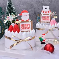 在飛比找ETMall東森購物網優惠-圣誕節烘焙蛋糕裝飾圣誕老人北極熊插件紅色草莓蠟燭雪人圣誕插牌