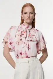 Georgette Tie Neck Woven Floral Print Top