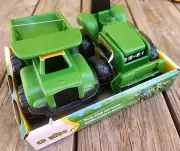 John Deere Mini Sandbox Tractor and Dump Truck Set 18m+