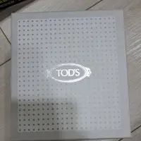 在飛比找蝦皮購物優惠-TOD'S新生兒豆豆童鞋，二手未落地