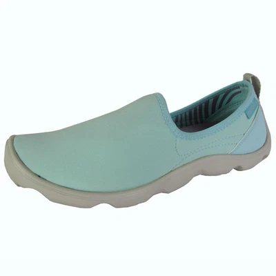 Crocs Womens Duet Busy Day Skimmer Flat Shoes, Ice Blue/Pearl White, US 5