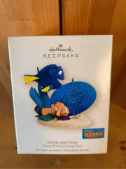 Hallmark 2007 Marlin and Dory Disney's Finding Nemo (4724)