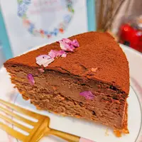 在飛比找蝦皮購物優惠-法芙娜巧克力重乳酪起司蛋糕~生日、母親節、情人節蛋糕客製化