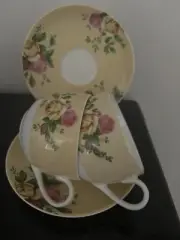 Royal Albert Country Rose Buttermilk Duos x 2