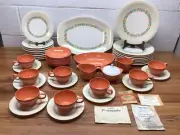 VTG Oneida Premier Melmac Melamine Dinnerware 45 Piece Family Set. NEW