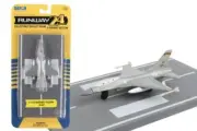 Daron Runway24 F-16 Military Diecast vehicleplane 57746