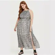 Torrid 0 NEW Black White Patterned Maxi Dress Lined Tie V-Neck Ruffle Sleeves