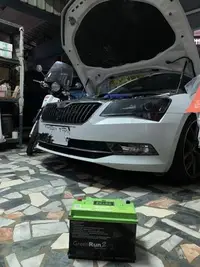 在飛比找Yahoo!奇摩拍賣優惠-SKODA SUPER B COMBI 1.4 TSI GR