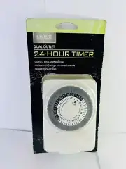 Living Solutions WIC 270615 / Dual Outlet 24 Hour Timer