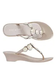 Covergirl Jewel Wedge--HOL-HST107