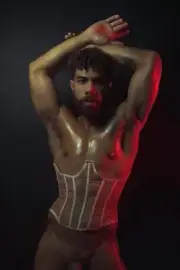 [M212] Handsome Male Cute Model Showing Off Body And Muscled Physique