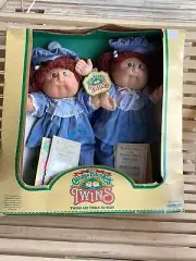 Vintage Identical Twin Girl Cabbage Patch Both #2 Factory P 1985 Blue Signature