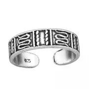 Silver Patterned Toe Ring