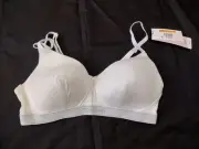 NWT! Calvin Klein Women's Sz Small Pure Ribbed Light Lined Bralette QF6439 White