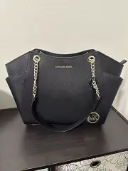 Michael Kors Jet Set Shoulder Tote