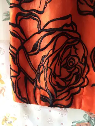飄舞衣世界《凱蕾KAE LEEI》高質感漂亮玫瑰刺繡下襬時尚名媛洋裝／9號, S~M可穿