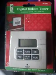 NEW Merry-Brite 7 Day Digital Indoor Timer - Free Shipping!