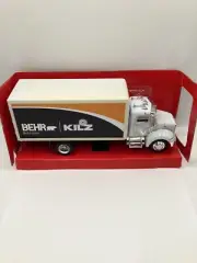 Peterbilt Model 335 1:43 Die-Cast Truck 2014 Promotional Behr Kilz