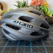 GIRO Isode MIPS Bicycle Helmet – MK GH158 – XL 54–61cm – Lightweight Road Cyclin