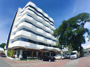 維特多利亞第一飯店One Vittoria Hotel