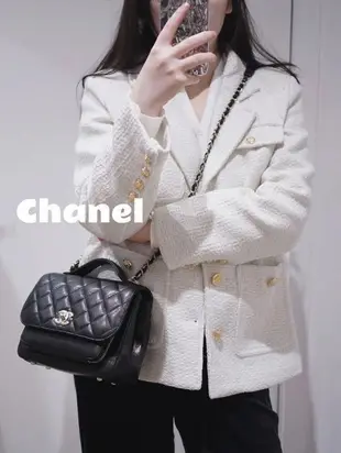 Chanel 郵差包中型 黑