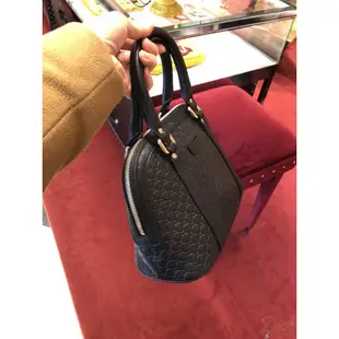 【歐洲outlet正品】GUCCI 經典 LOGO 滿版 壓紋 小 貝殼包