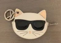 在飛比找Yahoo!奇摩拍賣優惠-全新正品Karl  Lagerfeld貓咪零錢鑰匙包