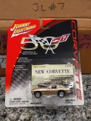 JOHNNY LIGHTNING - CELEBRATING 50 YEARS OF CORVETTE - 1963 CORVETTE - DIECAST