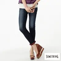 在飛比找momo購物網優惠-【SOMETHING】女裝 閃色圓織窄直筒牛仔褲(原藍磨)