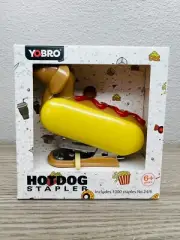 Mini Stapler for Kids Students Novelty Hotdog Desktop Stapler with 1000PCS