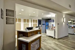 Homewood Suites by Hilton Phoenix-Biltmore