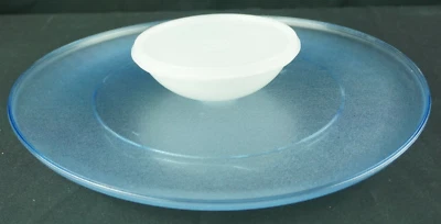 New Tupperware Serving Tray Round Acrylic Watercolor Blue Dip Bowl & Seal New